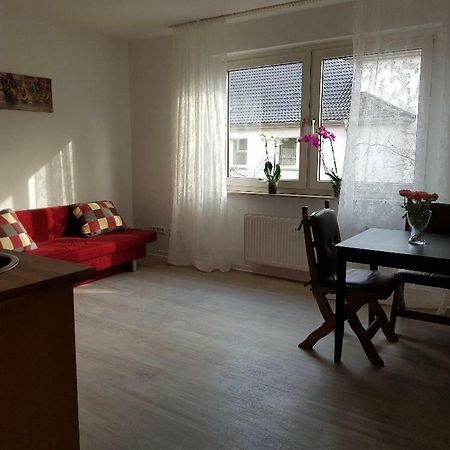 Helle Ferienwohnung An Der Rheinpromenade 50 Qm Duisburg Dış mekan fotoğraf
