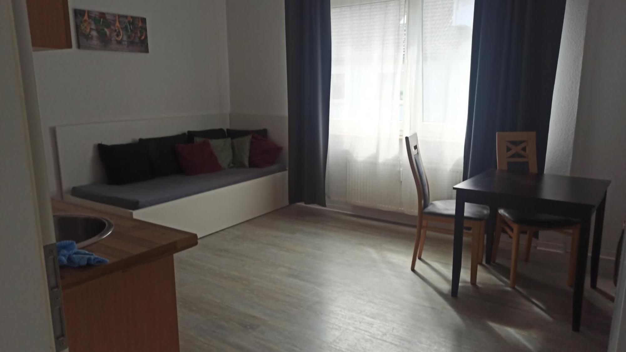 Helle Ferienwohnung An Der Rheinpromenade 50 Qm Duisburg Dış mekan fotoğraf
