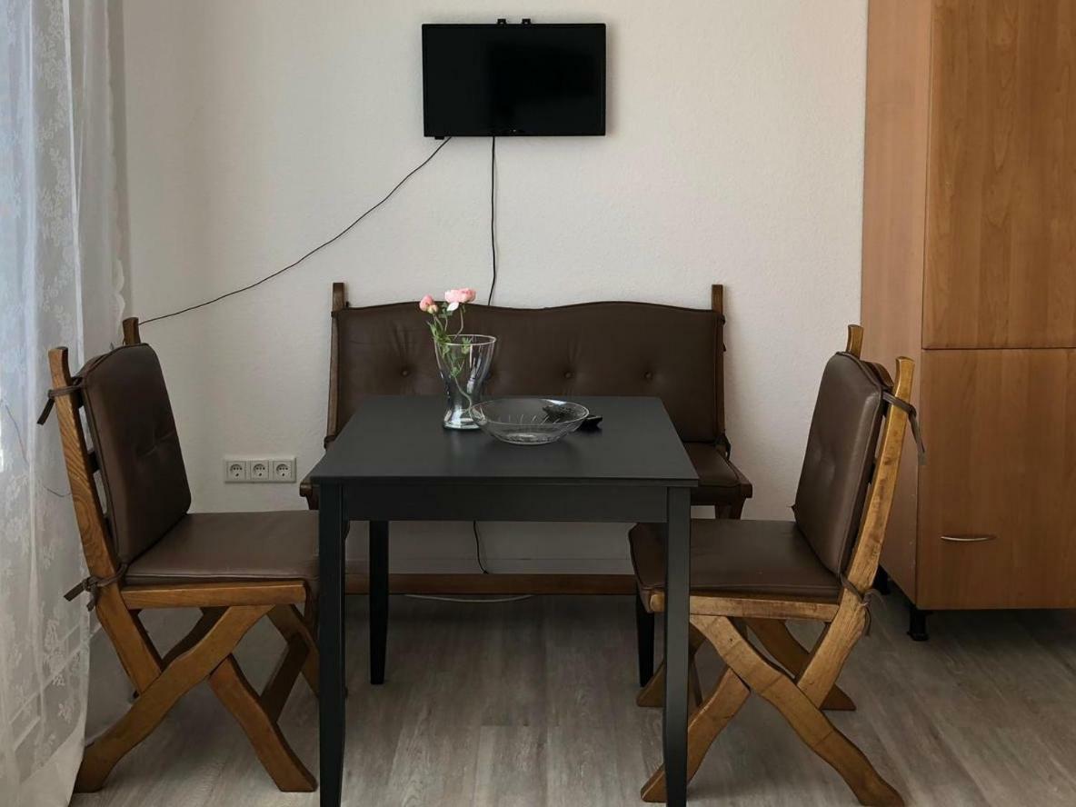 Helle Ferienwohnung An Der Rheinpromenade 50 Qm Duisburg Dış mekan fotoğraf